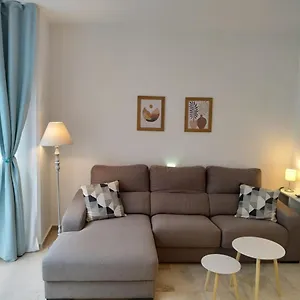 https://suite-mlaga-apartamento-en-el-corazn-de-mlaga.hotelsinnerja.org
