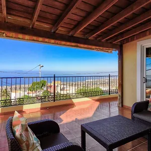 https://casa-rural-tijoco-bajo-con-jacuzzi-admite-mascotas.in-canary-islands.com
